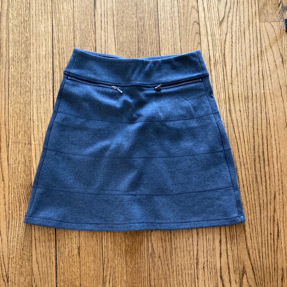 Athleta skirt